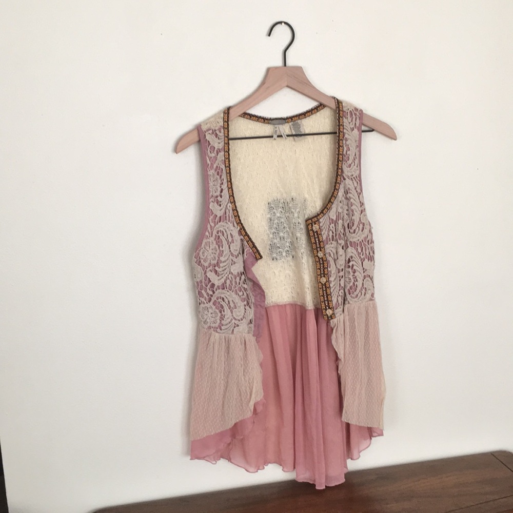 BUCKLE Gimmicks layering top
